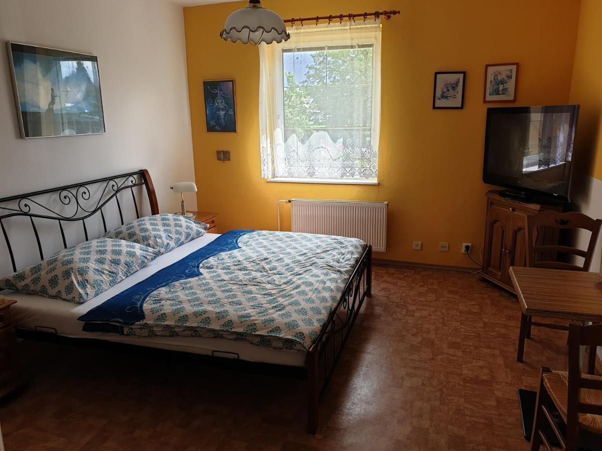 Hotel Penzion Cizku u Trebone Esterno foto